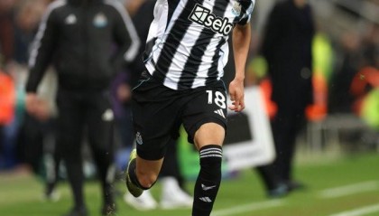 爱游戏官网-36.3km/h，奥苏拉对阵曼联比赛中创造本赛季英超前锋最快速度