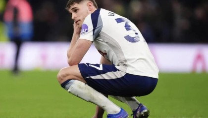 爱游戏正版-TA谈热刺：桑德兰、温布尔登、布莱克浦在相似境遇下降级了